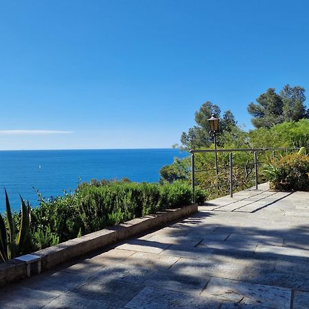 Appartamento In Villa Mimosa Cervo Luaran gambar