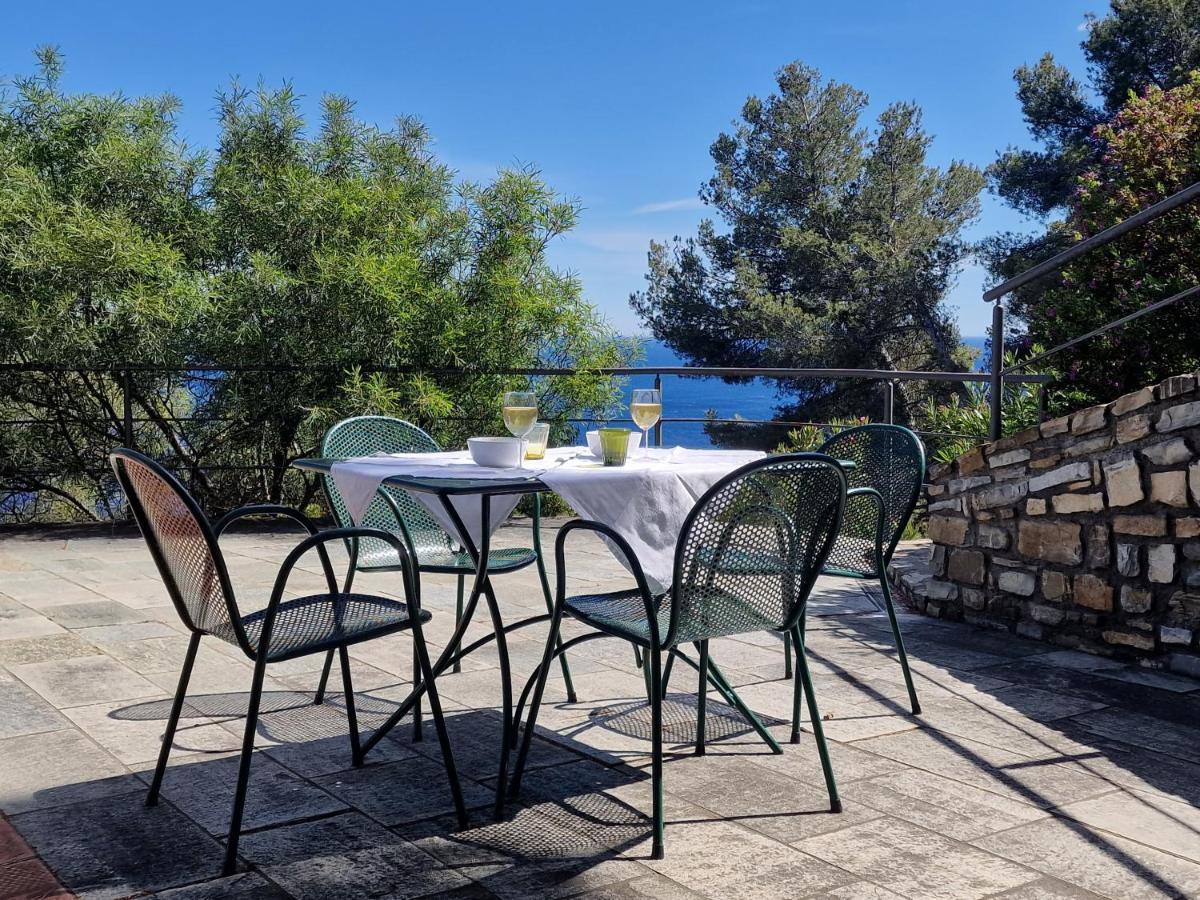 Appartamento In Villa Mimosa Cervo Luaran gambar