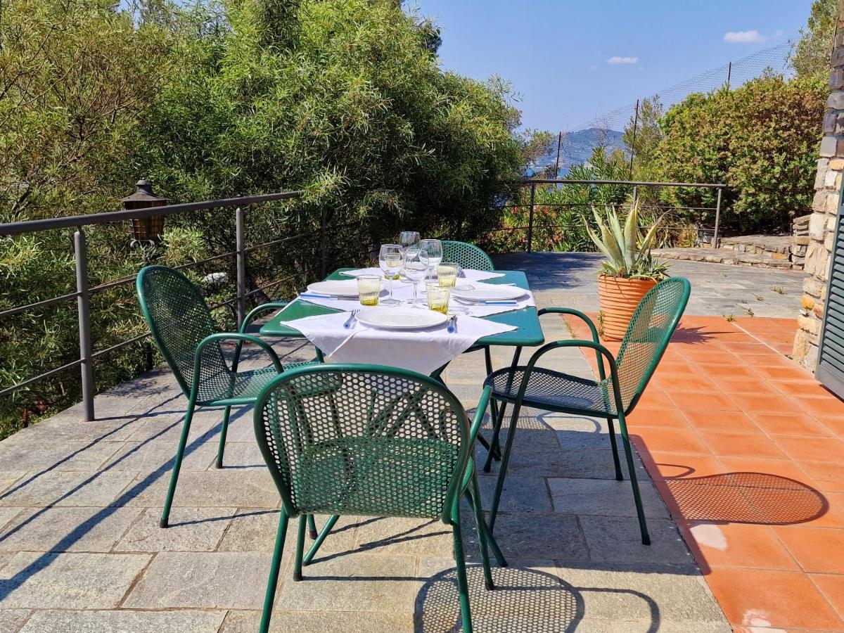 Appartamento In Villa Mimosa Cervo Luaran gambar